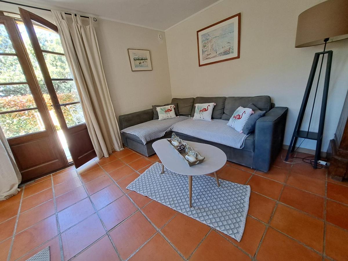 Rez De Jardin Villa Presqu'Ile De Giens อิแยร์ ภายนอก รูปภาพ